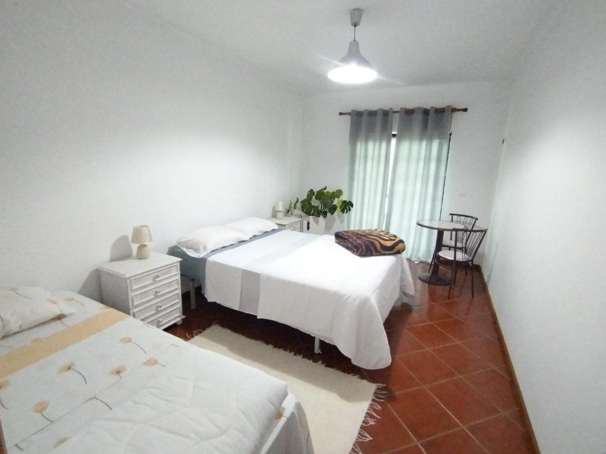 Majo Alojamento Local Bed & Breakfast ตาบัว ภายนอก รูปภาพ